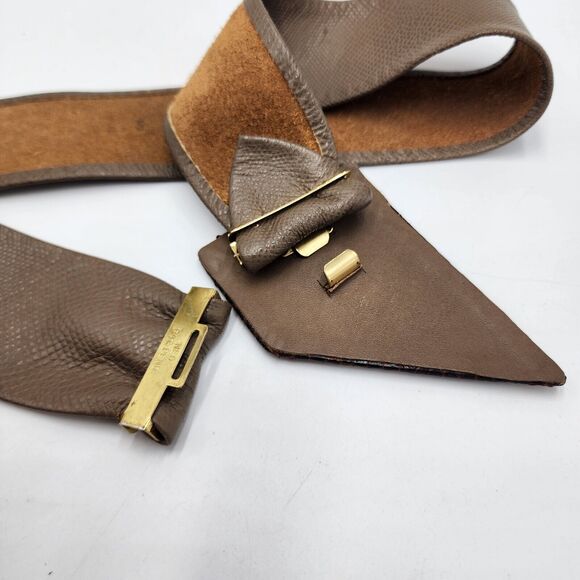 Vintage 80's DAME Beige Leather Ornate Snake Skin Buckle Waist Belt Fit To 29.5" - Picture 3 of 5